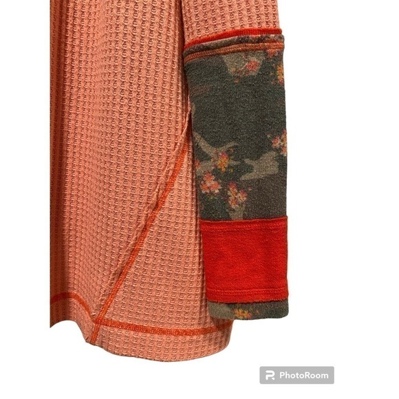 We the free loving leopard waffle knit pullover oversized coral pink floral - Picture 3 of 9